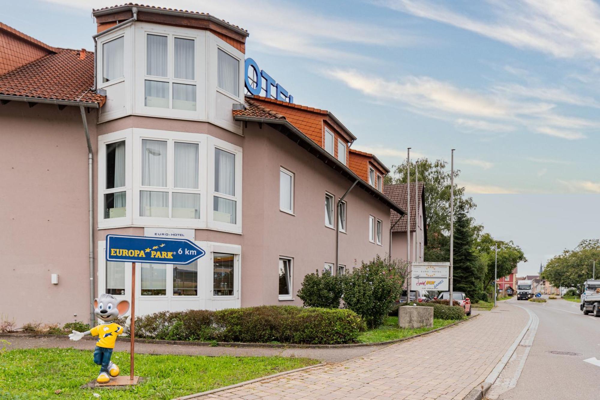 Euro-Hotel Kappel-Grafenhausen Buitenkant foto