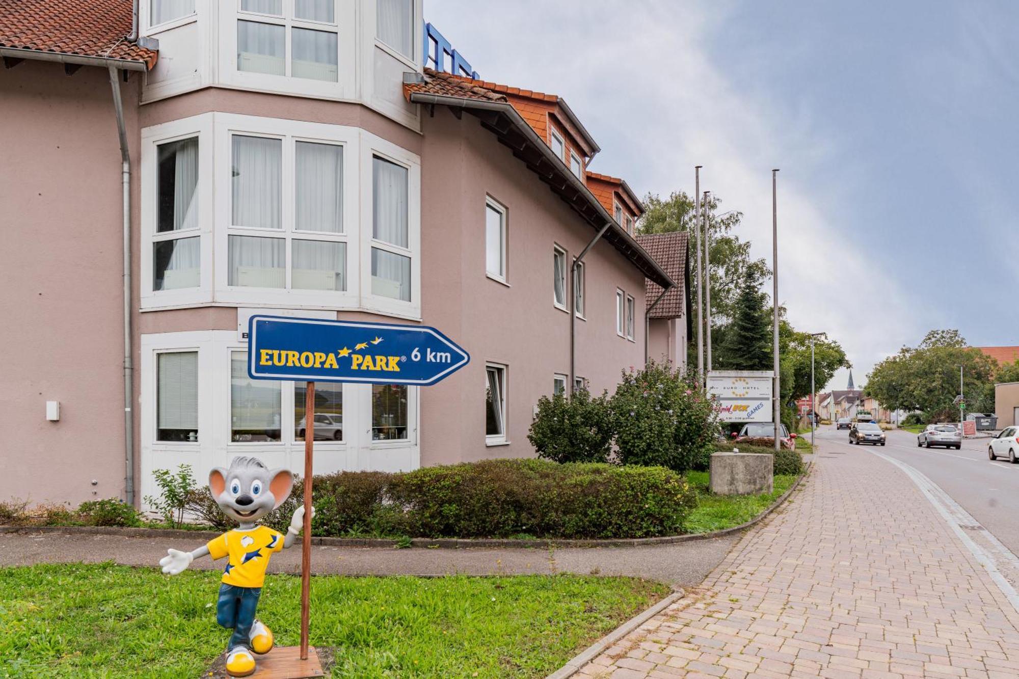 Euro-Hotel Kappel-Grafenhausen Buitenkant foto