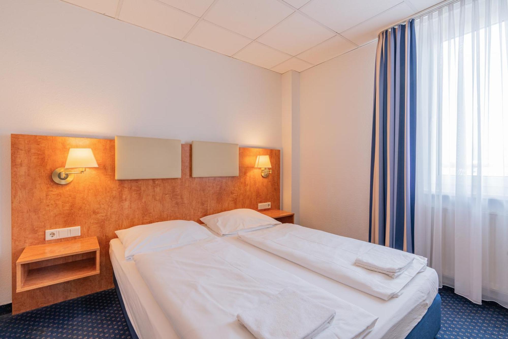 Euro-Hotel Kappel-Grafenhausen Buitenkant foto